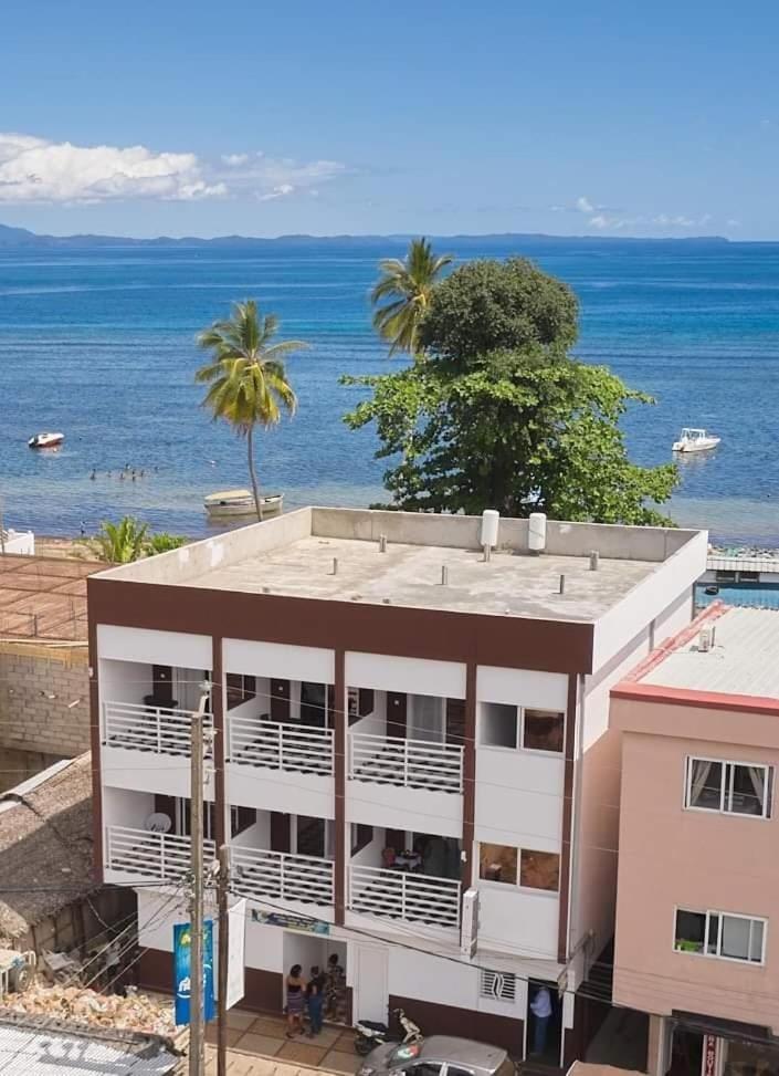Jirajira Hotel Nosy-Be 外观 照片